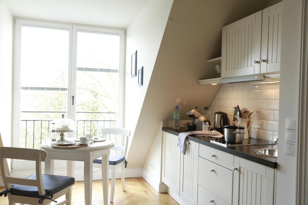 Von Deska Townhouses - White House Hamburg Ruang foto